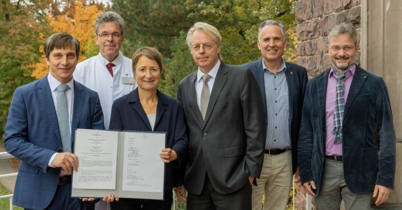 Vertragsunterzeichnung